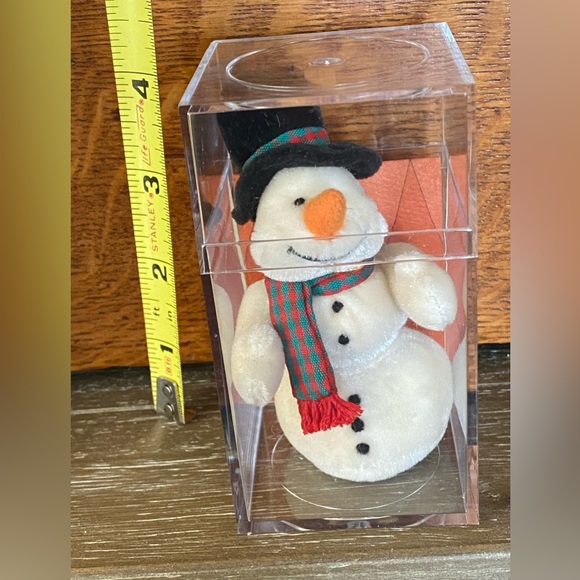 Stuffed Snowman - Picture 10 of 10